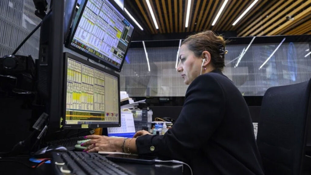 İstanbul’da Pay Senedi Yatırımları 4 Trilyon Lirayı Geçti