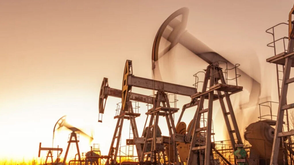 Alman Bankadan Hürmüz Boğazı Üzerine Petrol Senaryoları