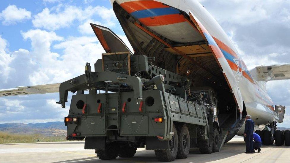 ‘Neden S-400’ler depoda’ sorusu yanlış soru, esas soru başka