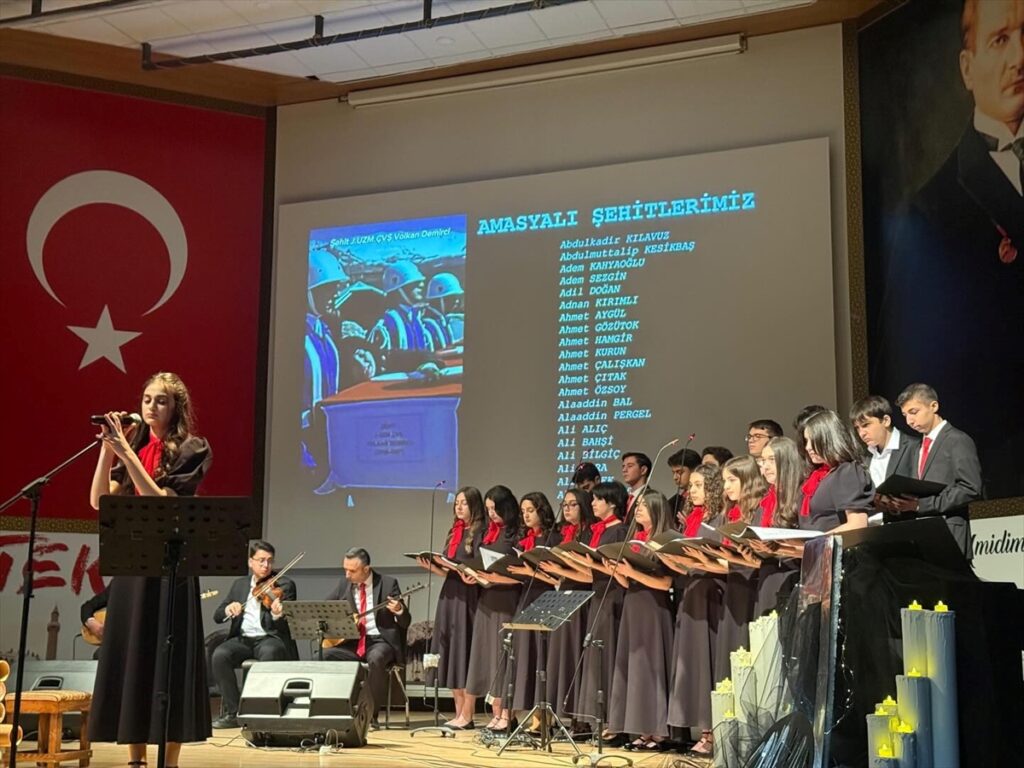 Samsun ve çevre illerde Çanakkale Deniz Zaferi’nin yıl dönümü törenlerle kutlandı