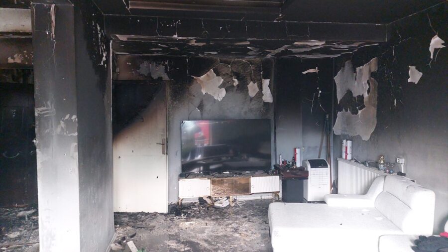 Samsun’da komşusuna kızan kişi evinde yangın çıkardı