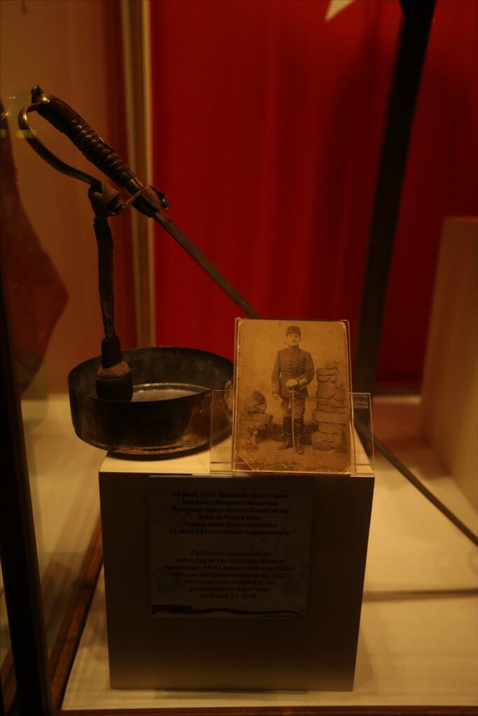 Şehit subayın 111 yıllık emanetleri Çanakkale Deniz Müzesi’nde sergileniyor