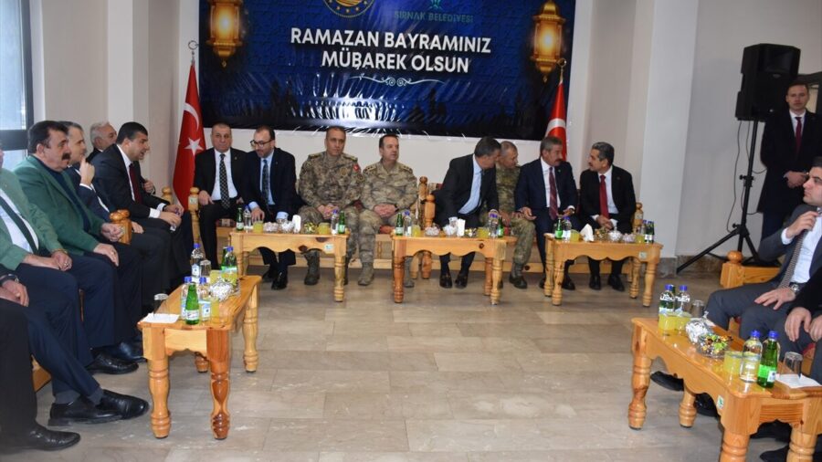 Şırnak ve Batman’da bayramlaşma töreni düzenlendi