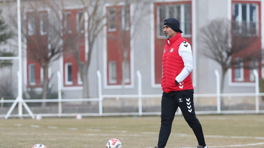 Sivasspor, Manisa FK maçı hazırlıklarına başladı