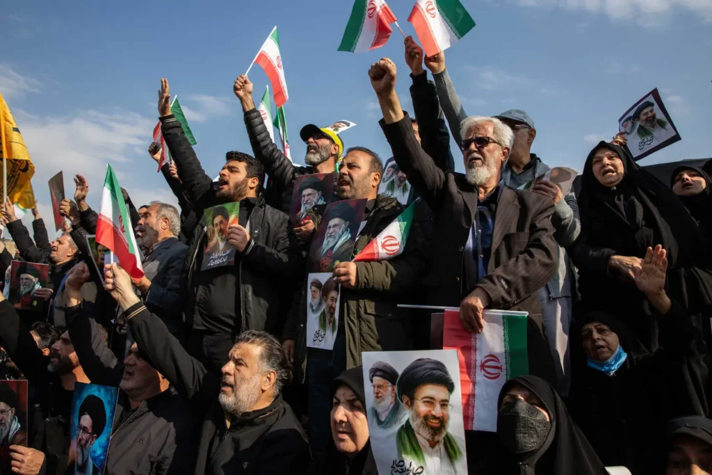 Trump dün sabah ‘Savaş yakında bitiyor’ dedi, akşama yine ağız değiştirdi