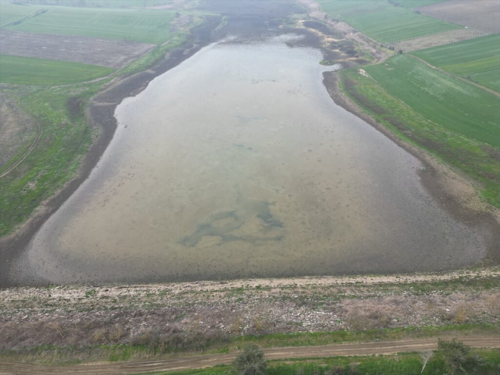 Tekirdağ’da kuruyan gölet yağışlarla yeniden doluyor
