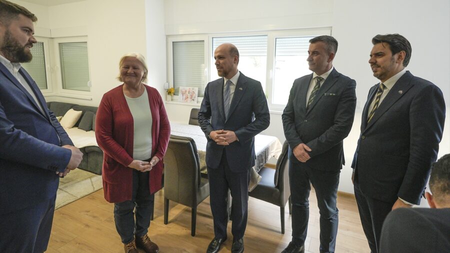 TİKA, Bosna Hersek’te 1500 kişilik iftar sofrası kurdu