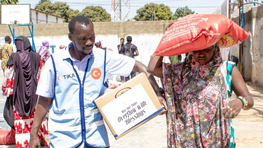 TİKA, Gambiya’da ramazanda 2 bin kişiye gıda desteği sağladı