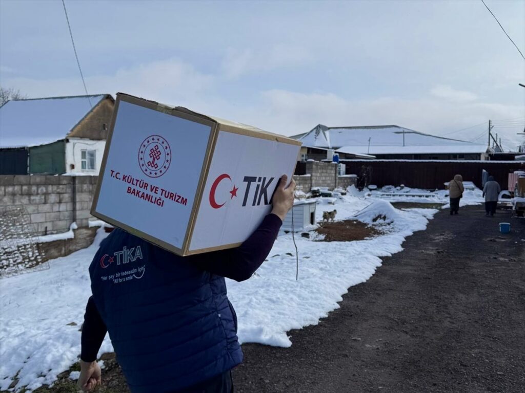 TİKA, ramazanda Kazakistan’da ihtiyaç sahibi 1400 aileye gıda yardımı ulaştırdı