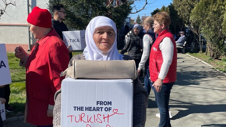TİKA’dan Romanya’da ihtiyaç sahiplerine ramazanda gıda yardımı