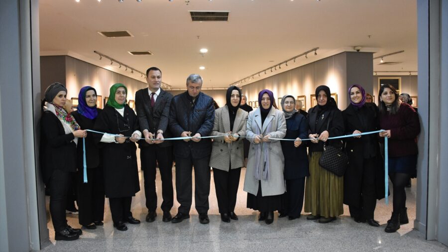 Trabzon’da Hz. Muhammed’in doğumunun 1500. yılı anısına sergi açıldı