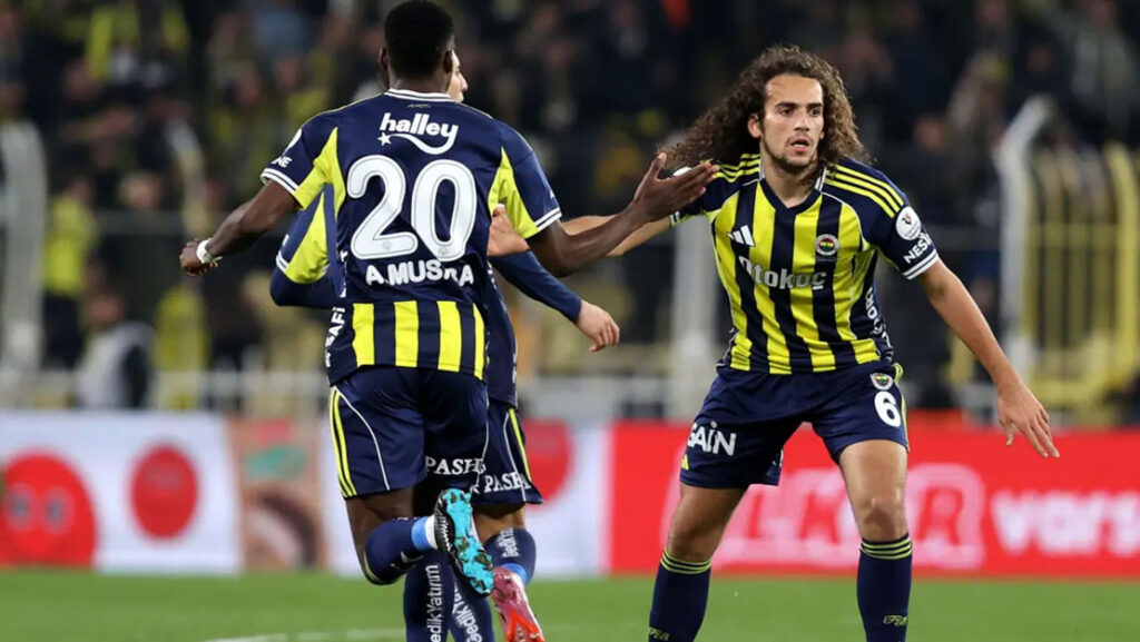 Fenerbahçe 90+5’te Samsunspor’u Geride Bıraktı
