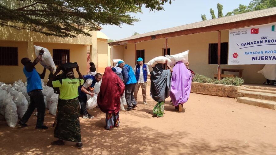 Türkiye Diyanet Vakfı, Nijerya’da ihtiyaç sahiplerine gıda kolisi dağıttı