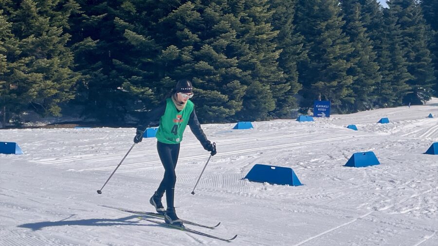 Türkiye’de ilk kez düzenlenen kış triatlonu Bolu’da yapıldı