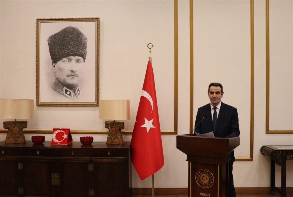 Türkiye’nin Pekin Büyükelçiliğinde iftar programı düzenlendi