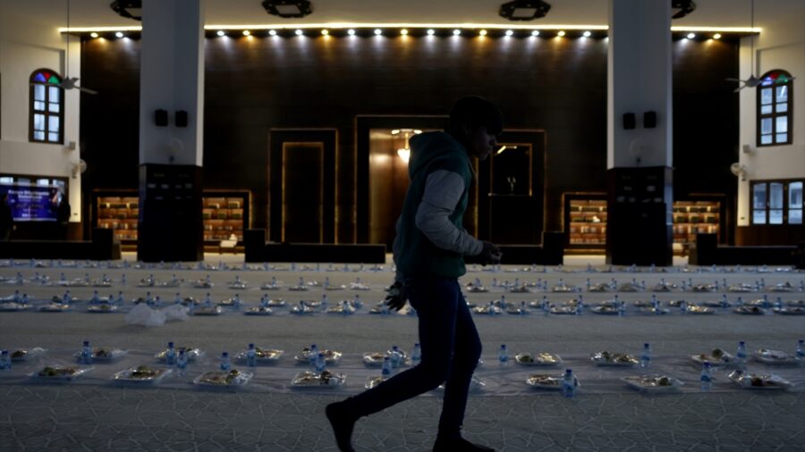 Türkiye’nin Suriye’deki iftar programları devam ediyor
