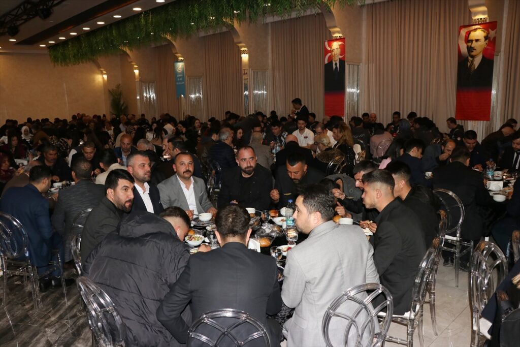 Ülkü Ocakları Eğitim ve Kültür Vakfı Genel Başkanı Yıldırım, Adana’da iftar programında konuştu: