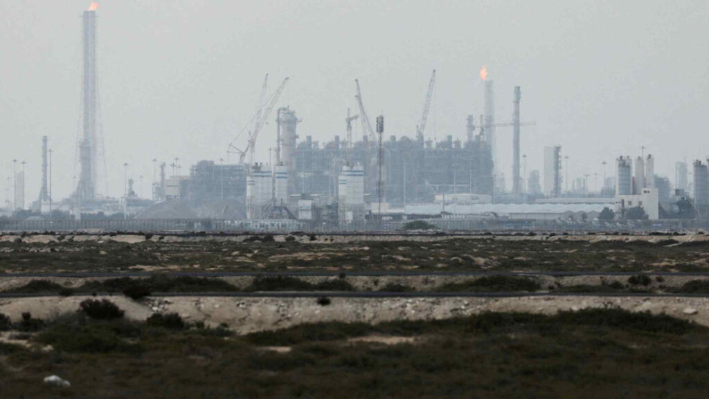 Orta Doğu’da Enerji Tesislerine Saldırı Hız Kazanıyor