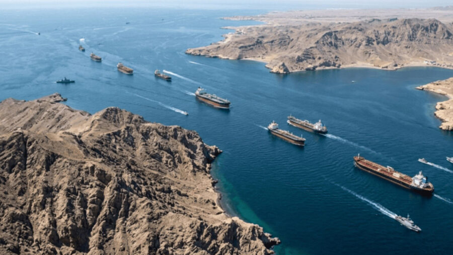 İran Hürmüz Boğazı’nda Gemilere Geçişi Yasakladı