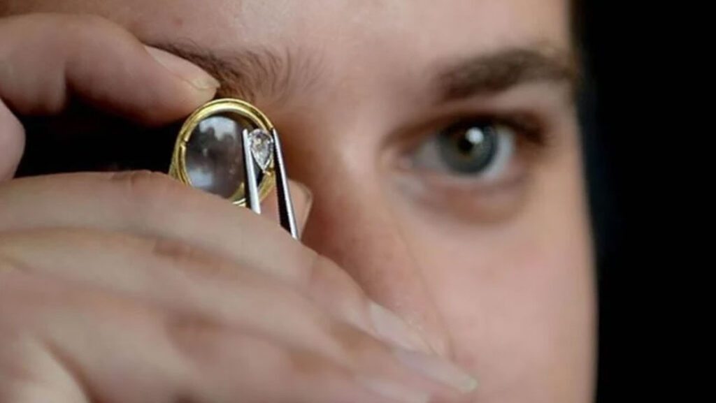 AK Parti’den Vergi Sistemine ÖTV Düzenlemesi Teklifi