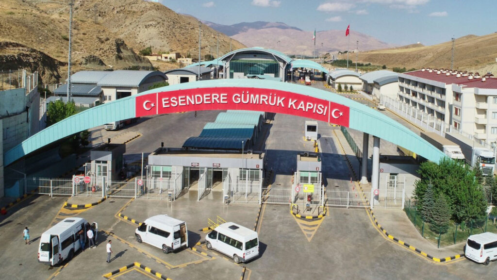 Esendere Sınır Kapısı’nda Trafik Durduruldu