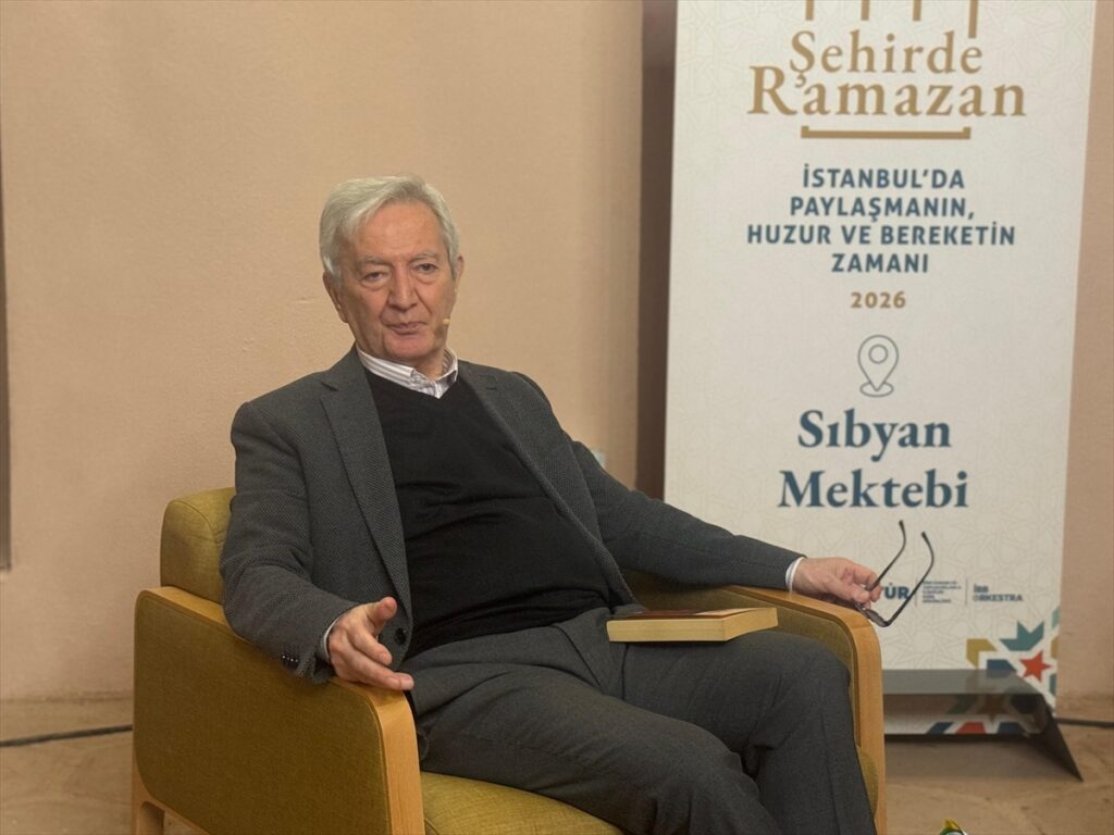 Yazar Beşir Ayvazoğlu, İstanbul’daki ramazan akşamlarının manevi ve kültürel hikayesini anlattı: