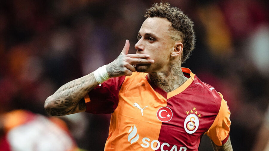 Noa Lang’dan Sacha Boey İle Müzik Planı