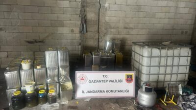 GAZİANTEP (AA) – Gaziantep'te 1500 litre sahte zeytinyağı ele geçirildi,