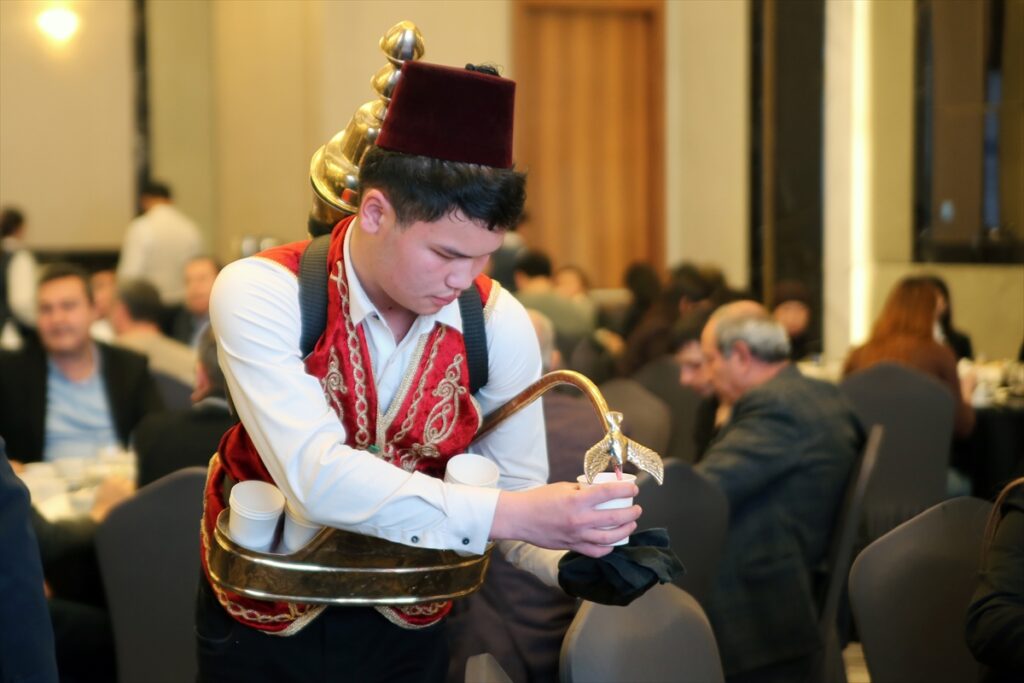 Türk ve Kırgız iş dünyası Bişkek’te iftarda buluştu | TurkArama Motoru | Sağlık ve Günlük Yaşam için Pratik Bilgiler