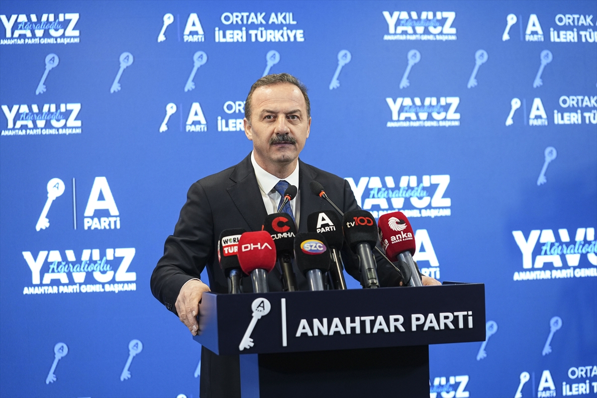 Anahtar Parti Genel Başkanı Ağıralioğlu, basın toplantısı düzenledi: | TurkArama Motoru | Sağlık ve Günlük Yaşam için Pratik Bilgiler