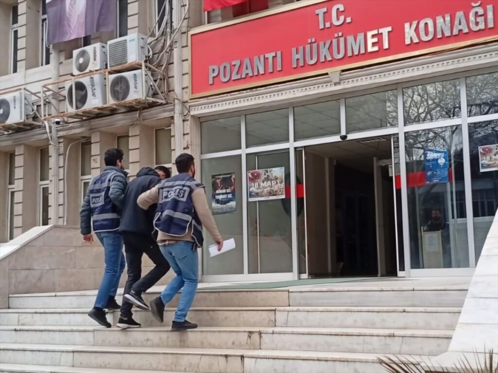 Adana’da kesinleşmiş hapis cezası bulunan firari hükümlü yakalandı | TurkArama Motoru | Sağlık ve Günlük Yaşam için Pratik Bilgiler